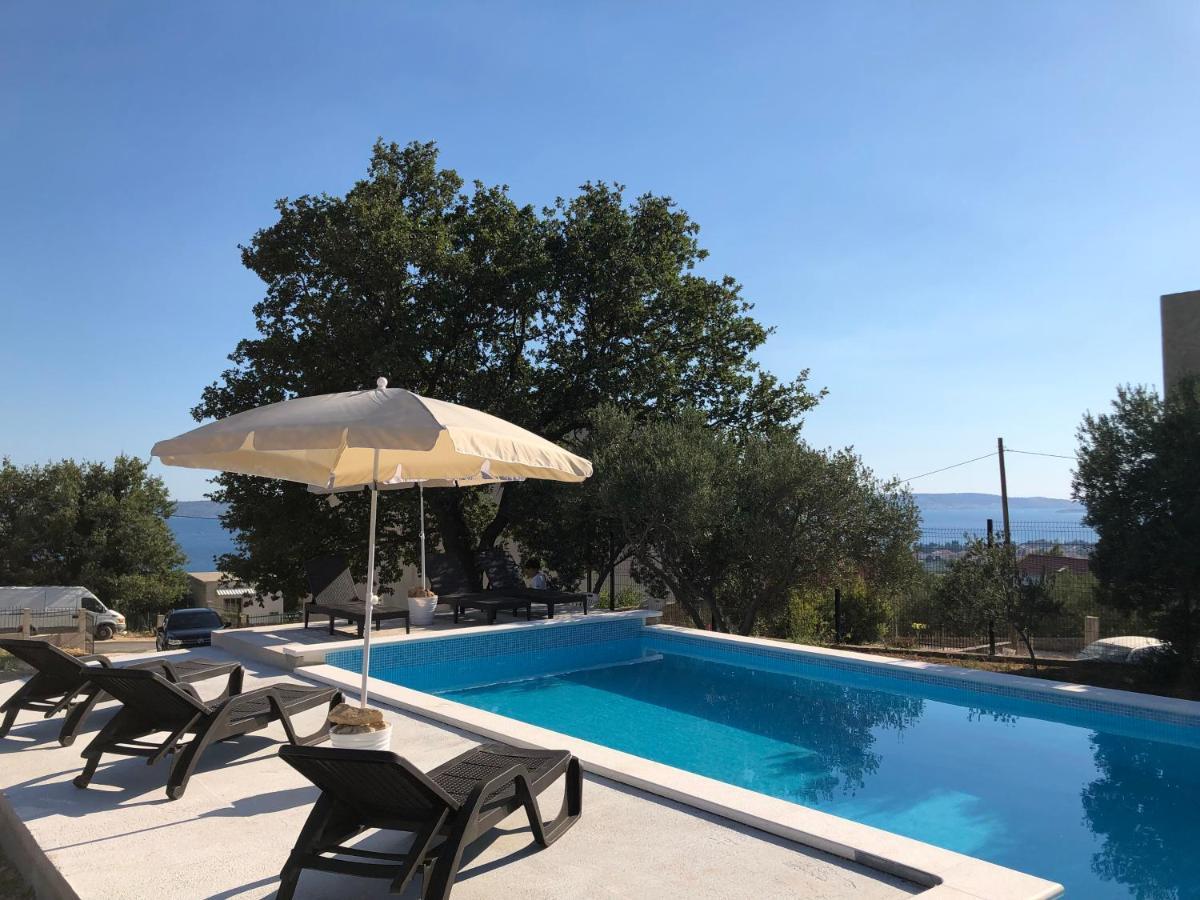 The View Split. Highlight With Roof-Top-Terrace And Pool Kaštela المظهر الخارجي الصورة