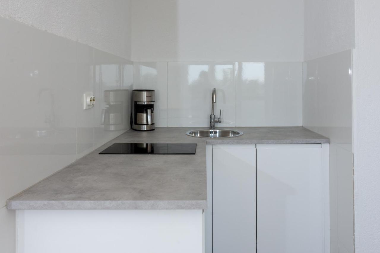 The View Split. Highlight With Roof-Top-Terrace And Pool Kaštela المظهر الخارجي الصورة